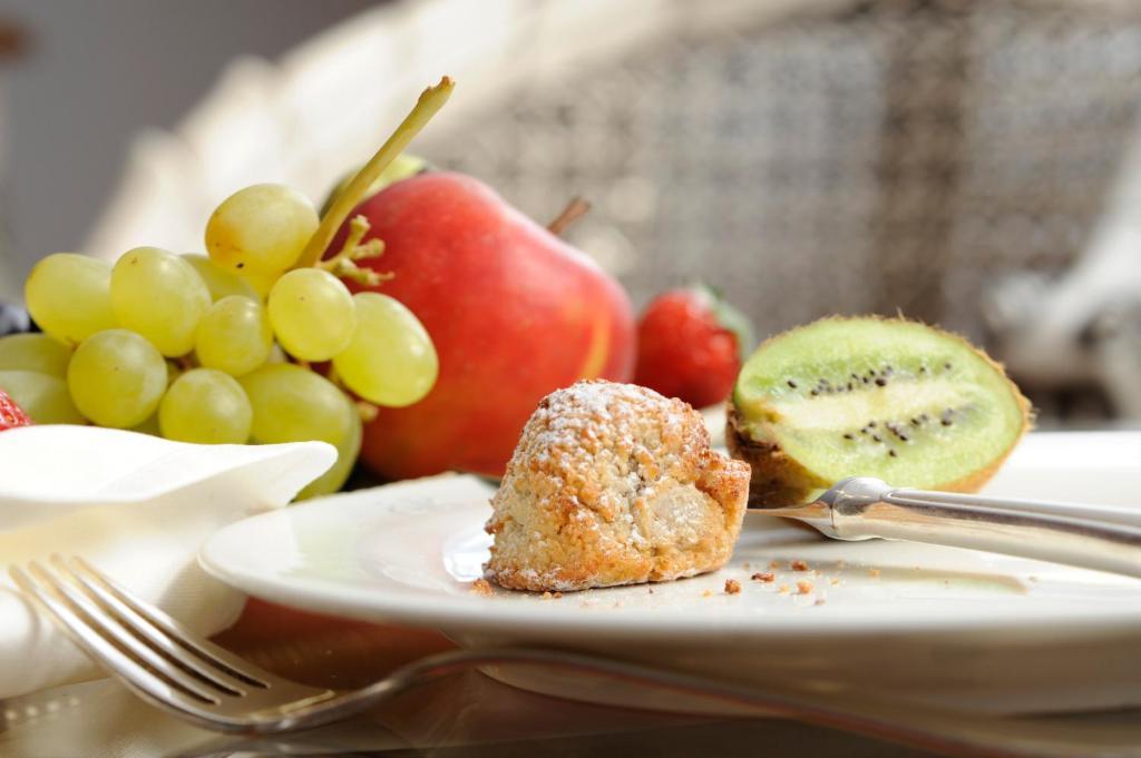 Rottele'S Restaurant & Residenz Hotel Baden-Baden Room photo